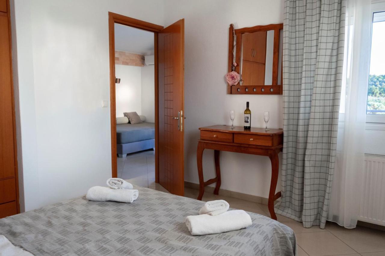 Kapahi Seaview Hotel Apartments Potos Exterior photo