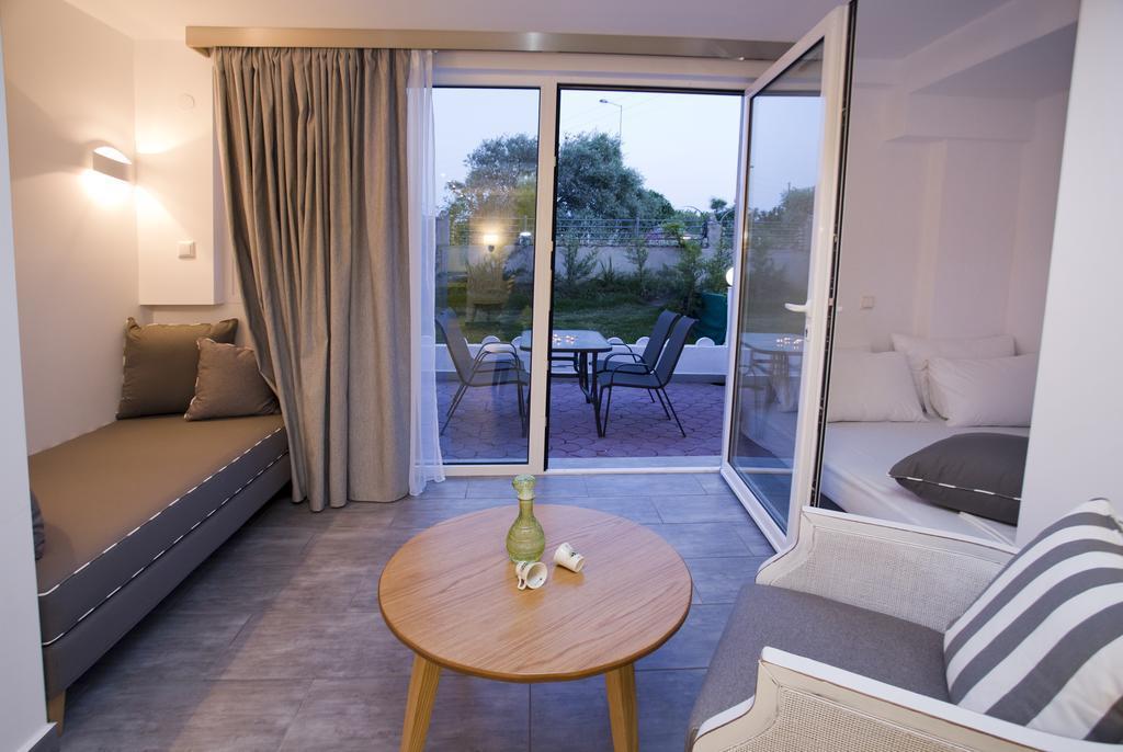 Kapahi Seaview Hotel Apartments Potos Exterior photo