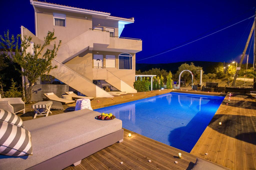 Kapahi Seaview Hotel Apartments Potos Exterior photo